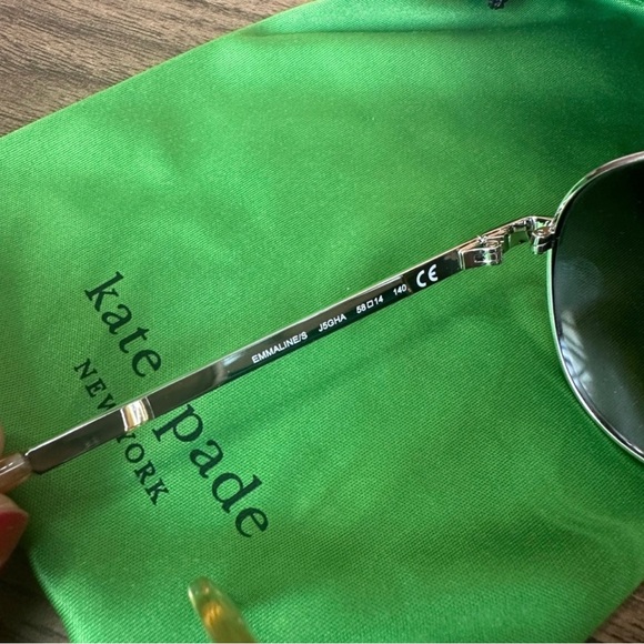 Kate Spade NY Emmaline aviator style gradient sunglasses NEW w/soft cloth case. - Picture 5 of 8